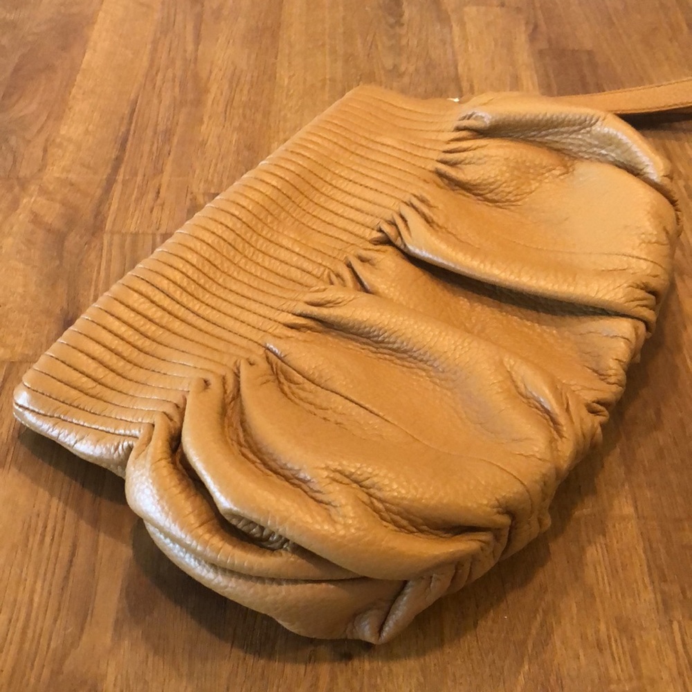 BODHI pebble leather clutch with wristlet